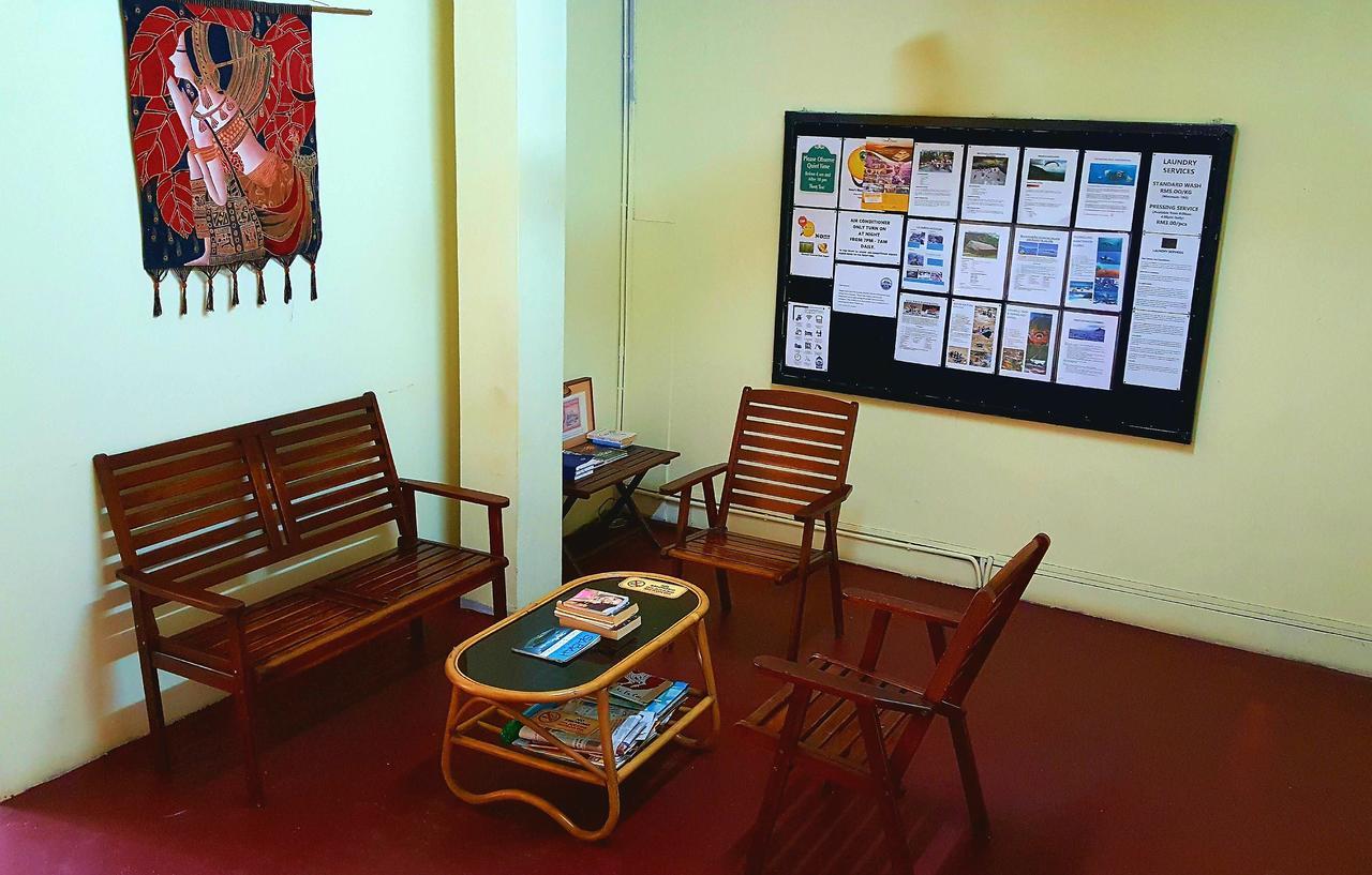 The Jesselton Cabin Sdn Bhd Kota Kinabalu Buitenkant foto
